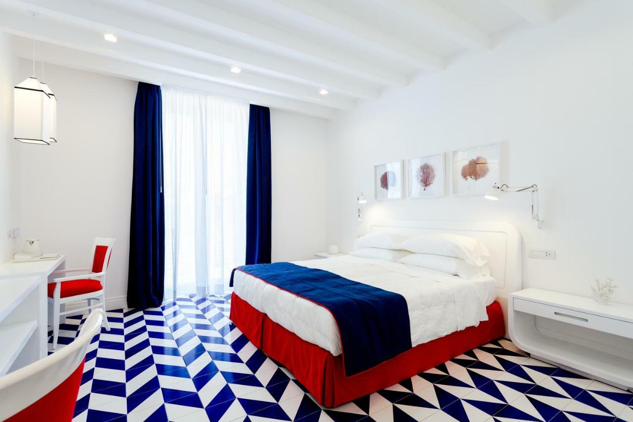 Maison Blu - Intimate Guesthouse Sorrento Dış mekan fotoğraf
